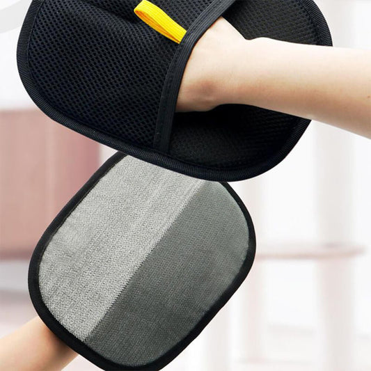 The Magic Pet Hair Glove